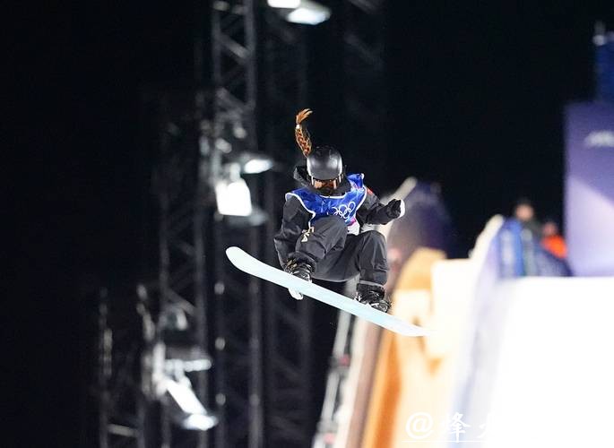 张小楠晋级冬奥会单板滑雪女子大跳台决赛 张小楠晋级冬奥会单板滑雪女子大跳台决赛