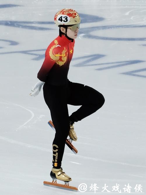 陶金冬奥｜“四周跳之神”马里宁跌下神坛，却依然收获掌声