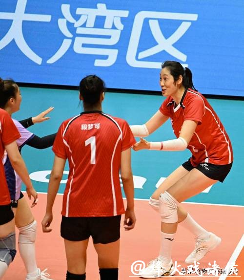 朱婷率河南女排3-0北京女排 全运会小组赛五连胜